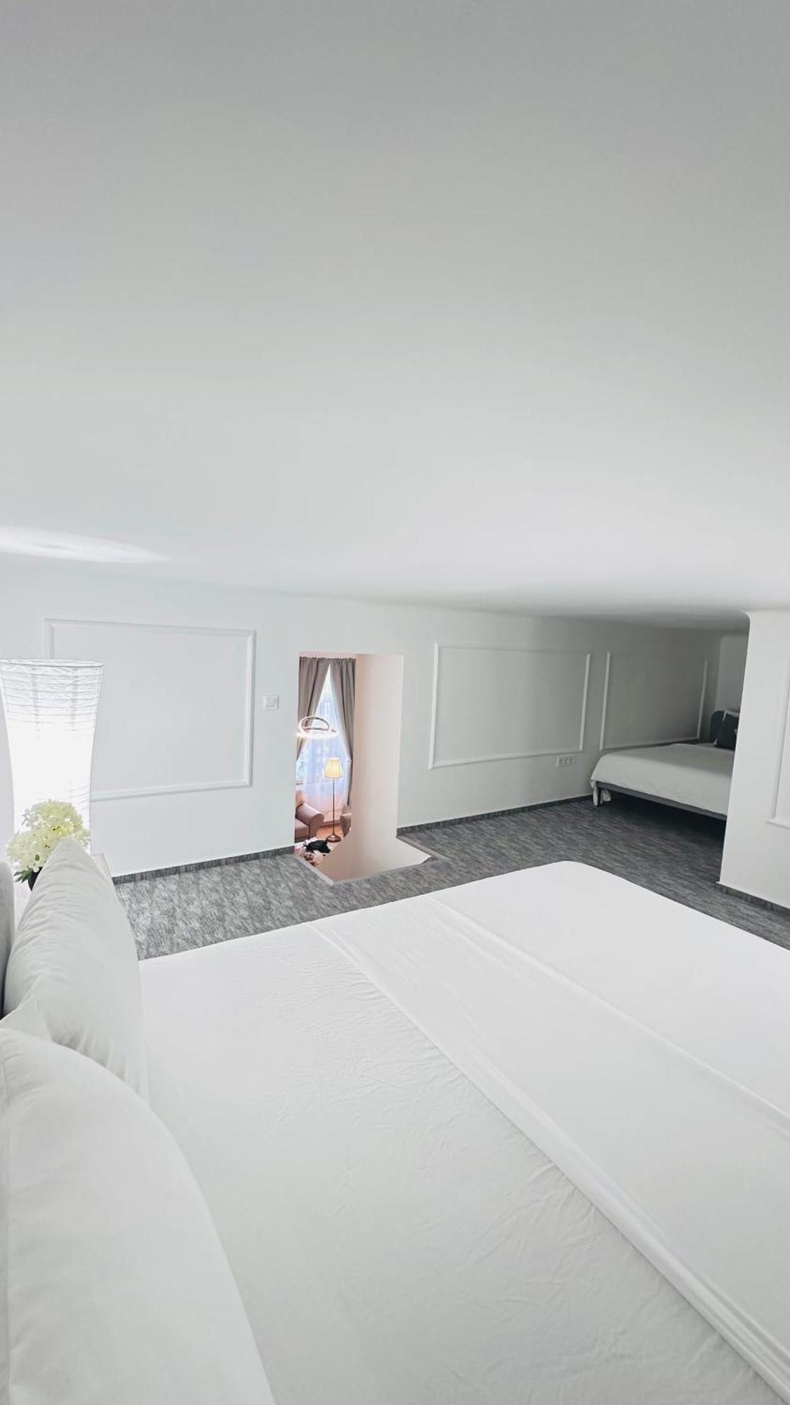 Jozsef 65 Apartment Budapest Exteriör bild